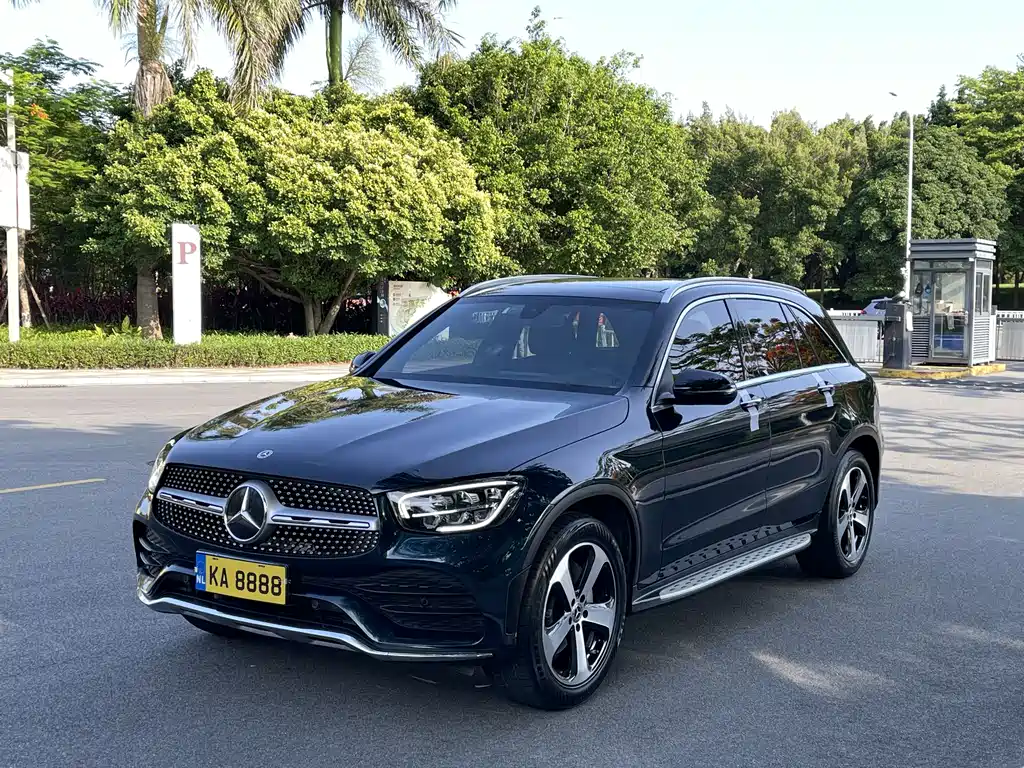 Mercedes-Benz GLC 2023