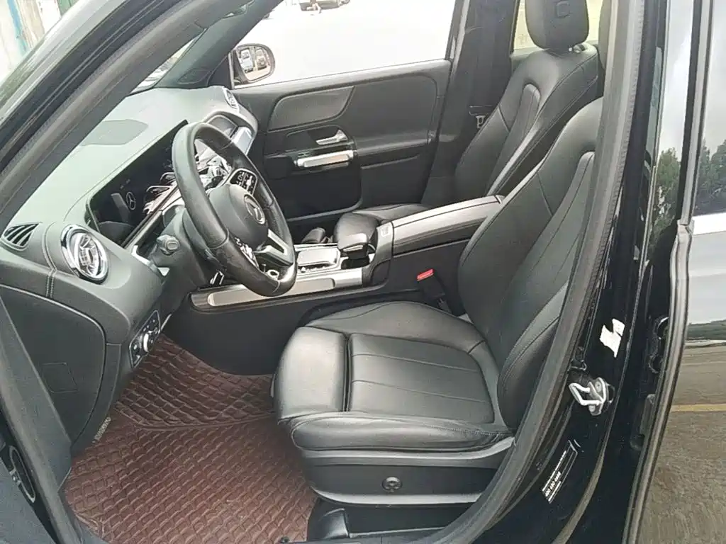 Mercedes-Benz GLB 2020 — фото 15