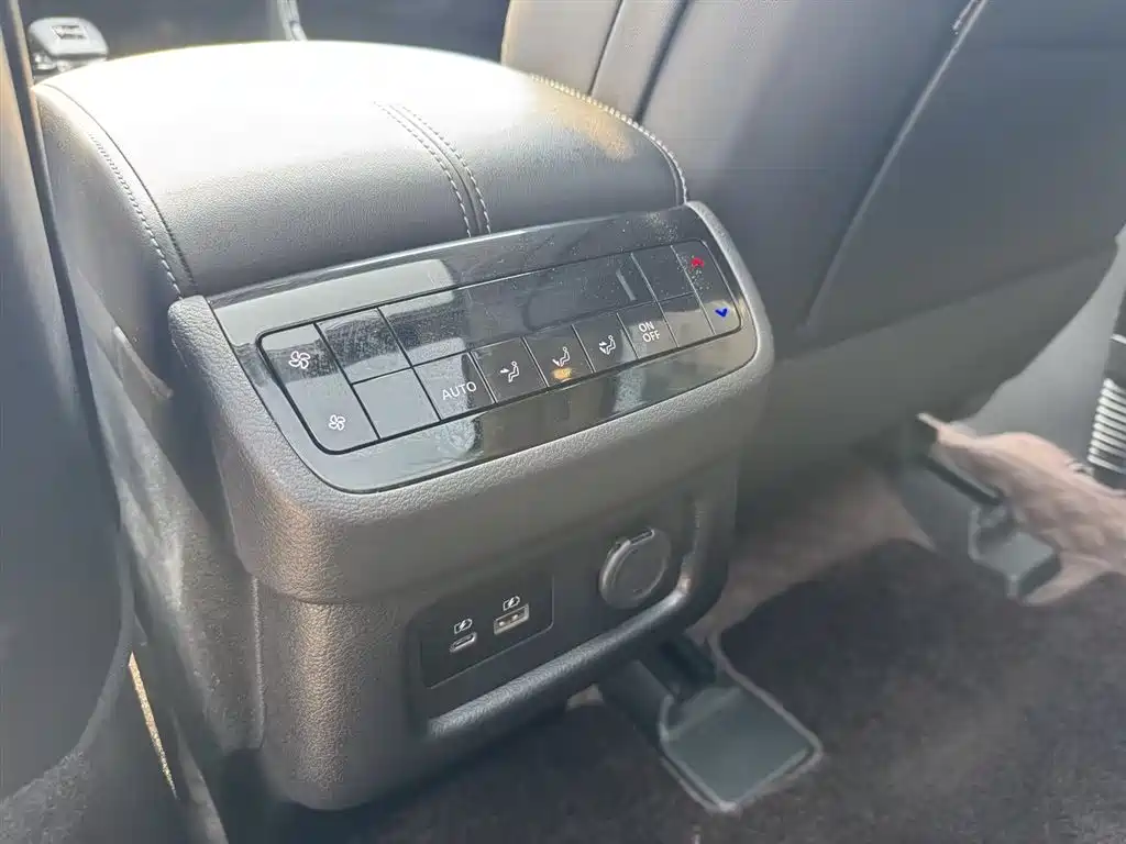 Infiniti QX60 2023 — фото 19
