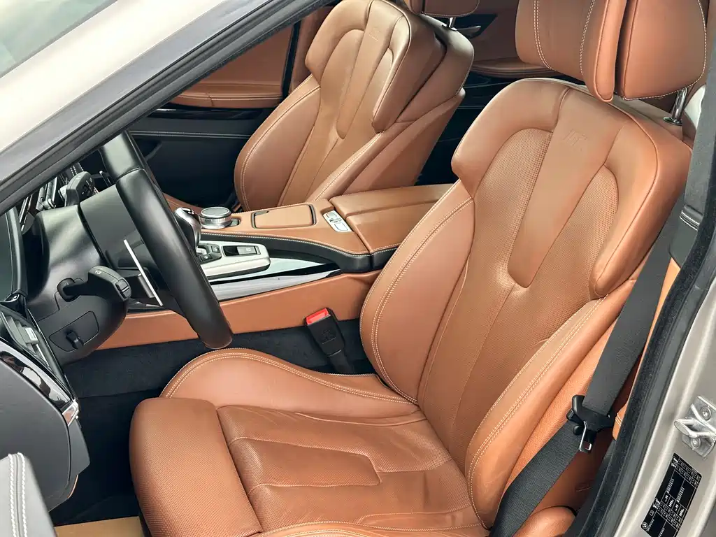 BMW M6 2018 — фото 19