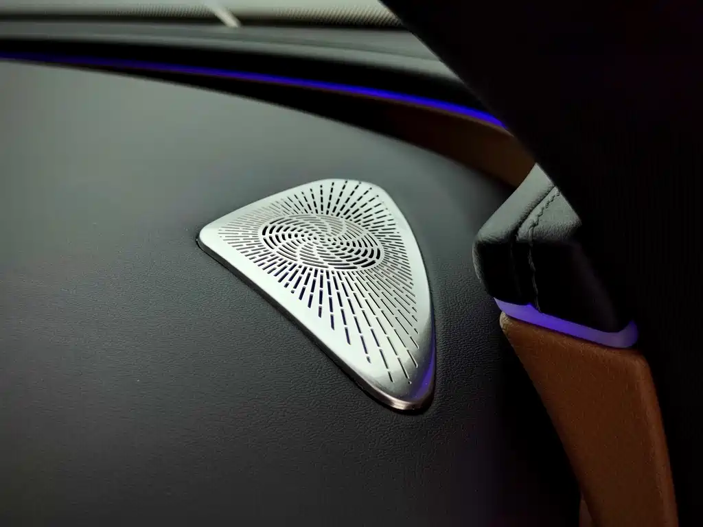 Mercedes-Benz E-Class 2024 — фото 24