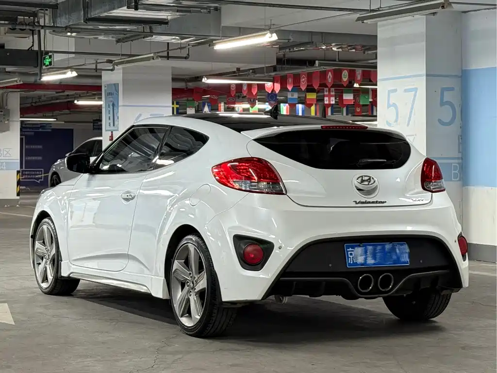 Hyundai Veloster 2013 — фото 6