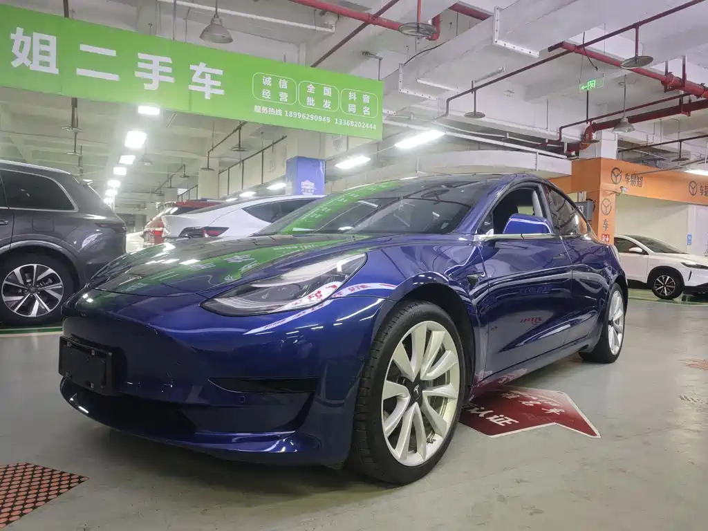 Tesla Model 3 2020 — фото 1