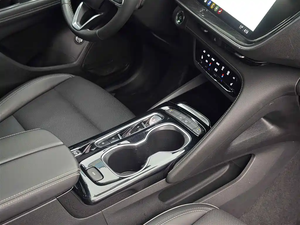 Buick Envision Plus 2023 — фото 19