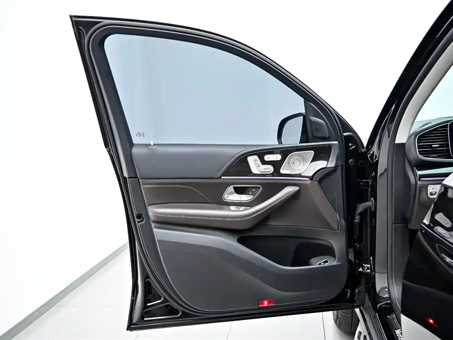 Mercedes-Benz GLS 2021 — фото 20