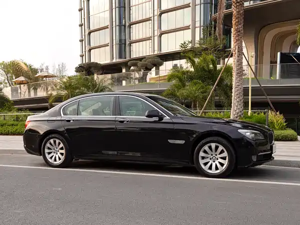 BMW 7 Series 2009