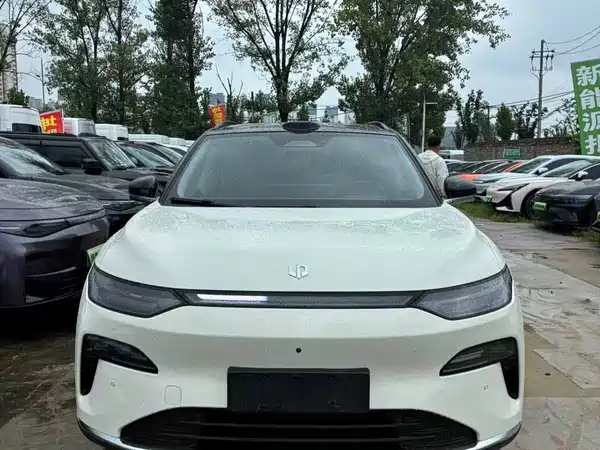 Leapmotor C11 2025