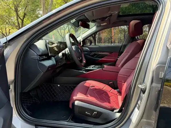 BMW 5 Series 2024
