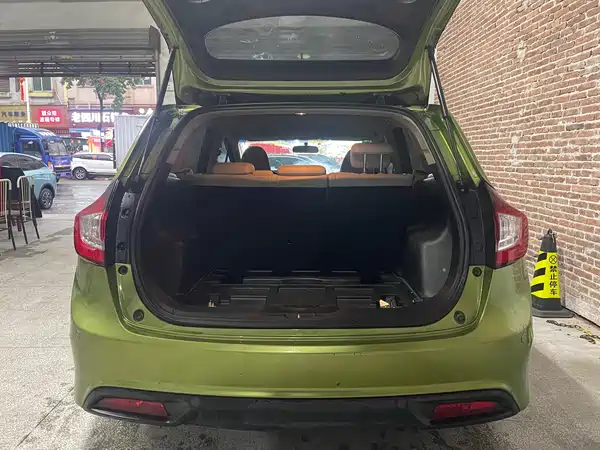 Honda Jade 2013