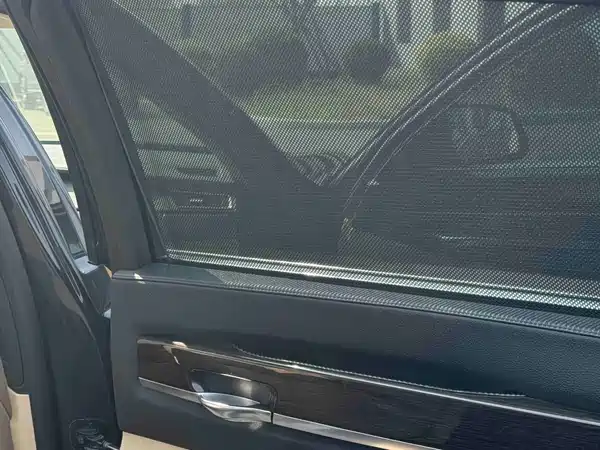 BMW 7 Series 2011