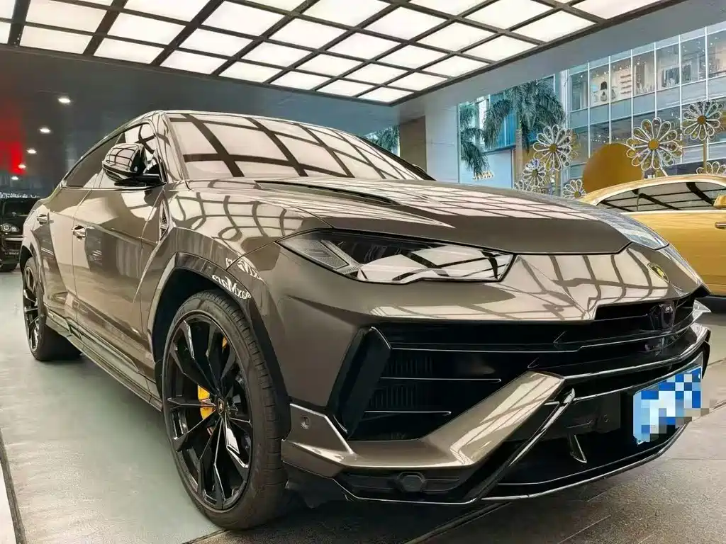 Lamborghini Urus 2024 — фото 2