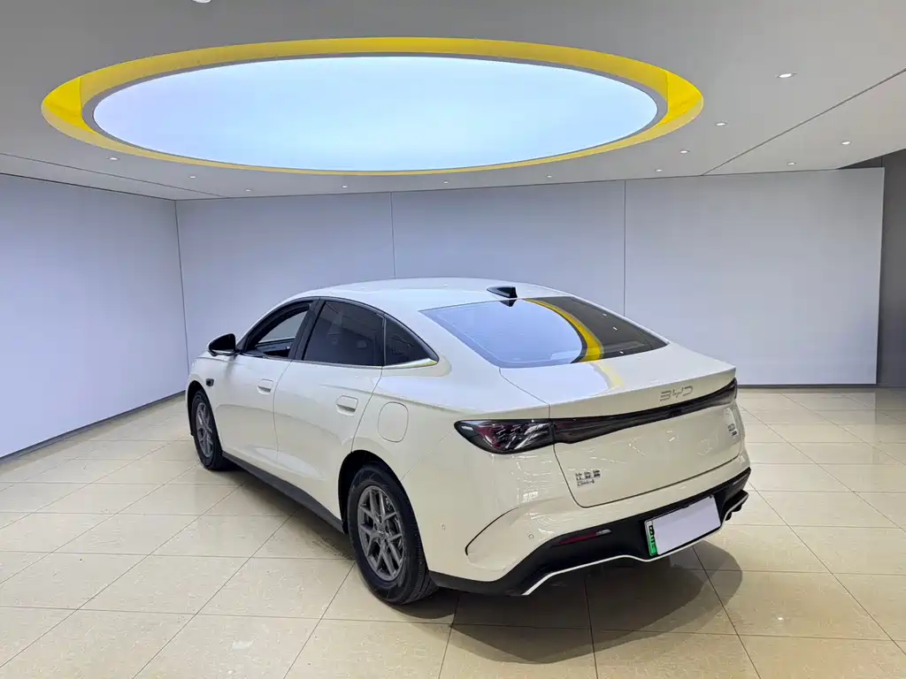 BYD Seal 06 2025