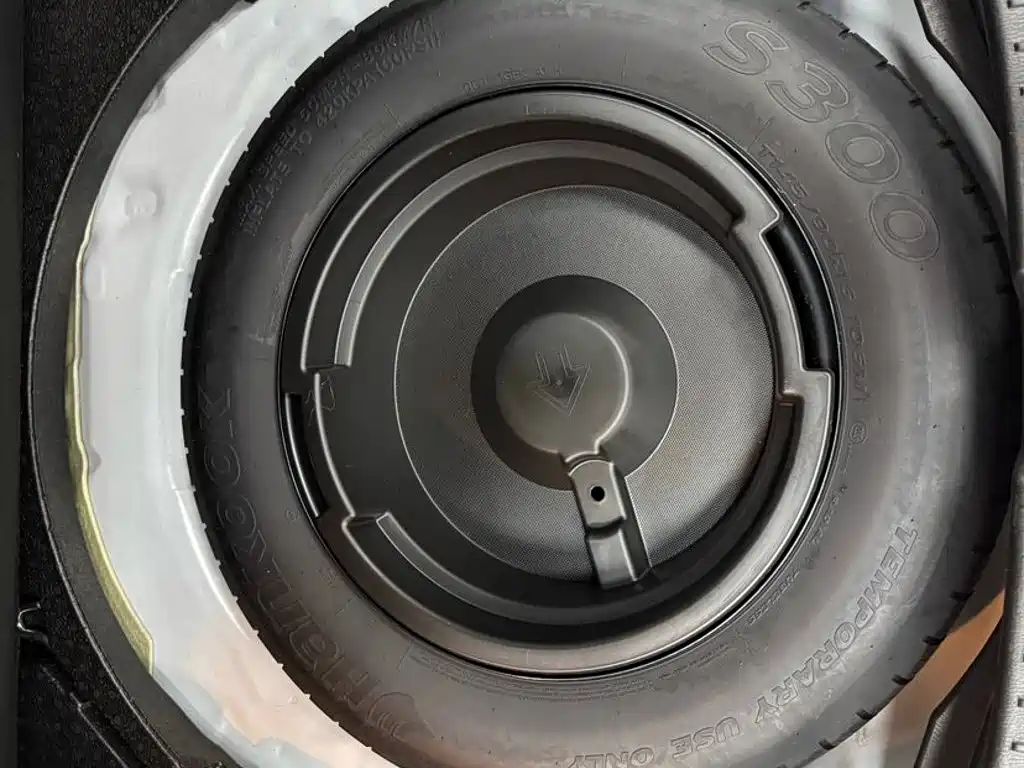 Mazda CX-4 2023 — фото 18