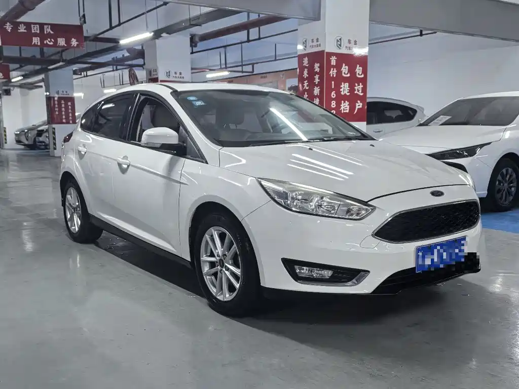 Ford Focus 2016 — фото 3
