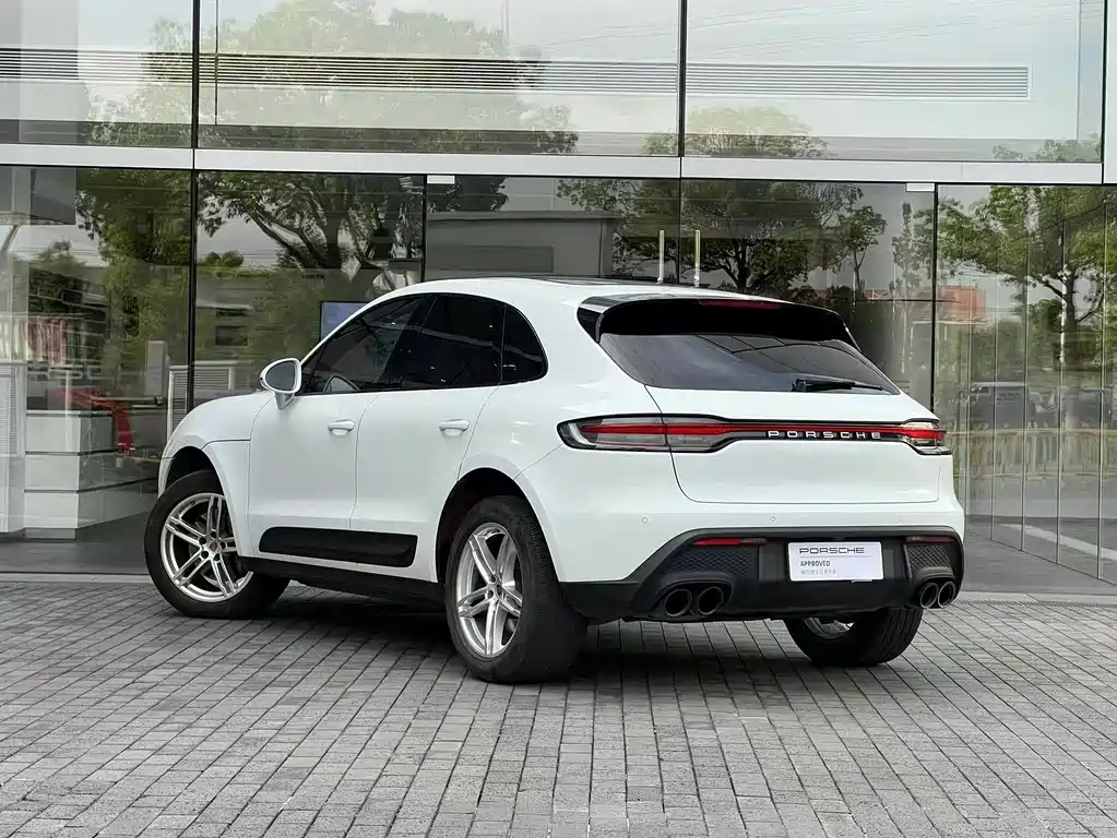 Porsche Macan 2023 — фото 3