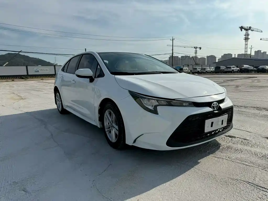 Toyota Levin 2021 — фото 1
