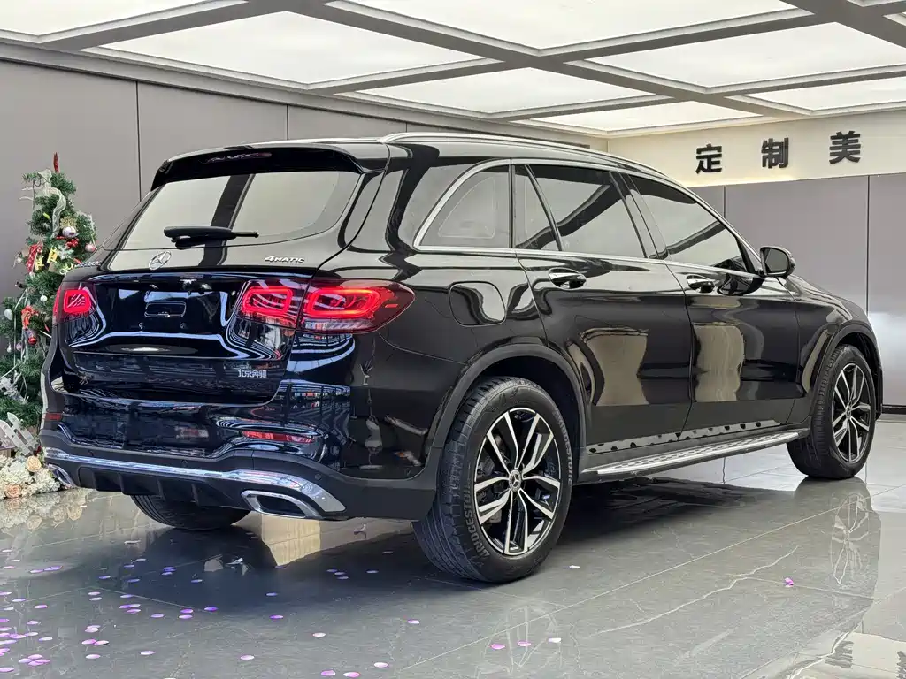 Mercedes-Benz GLC 2022 — фото 12