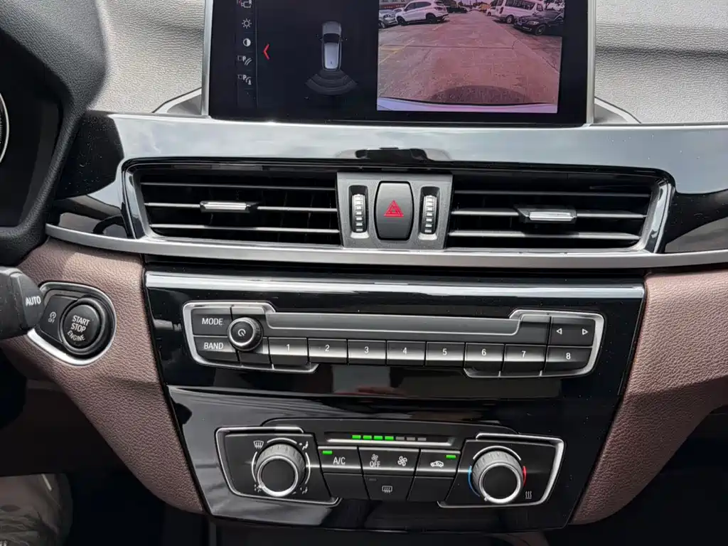 BMW X1 2020 — фото 12