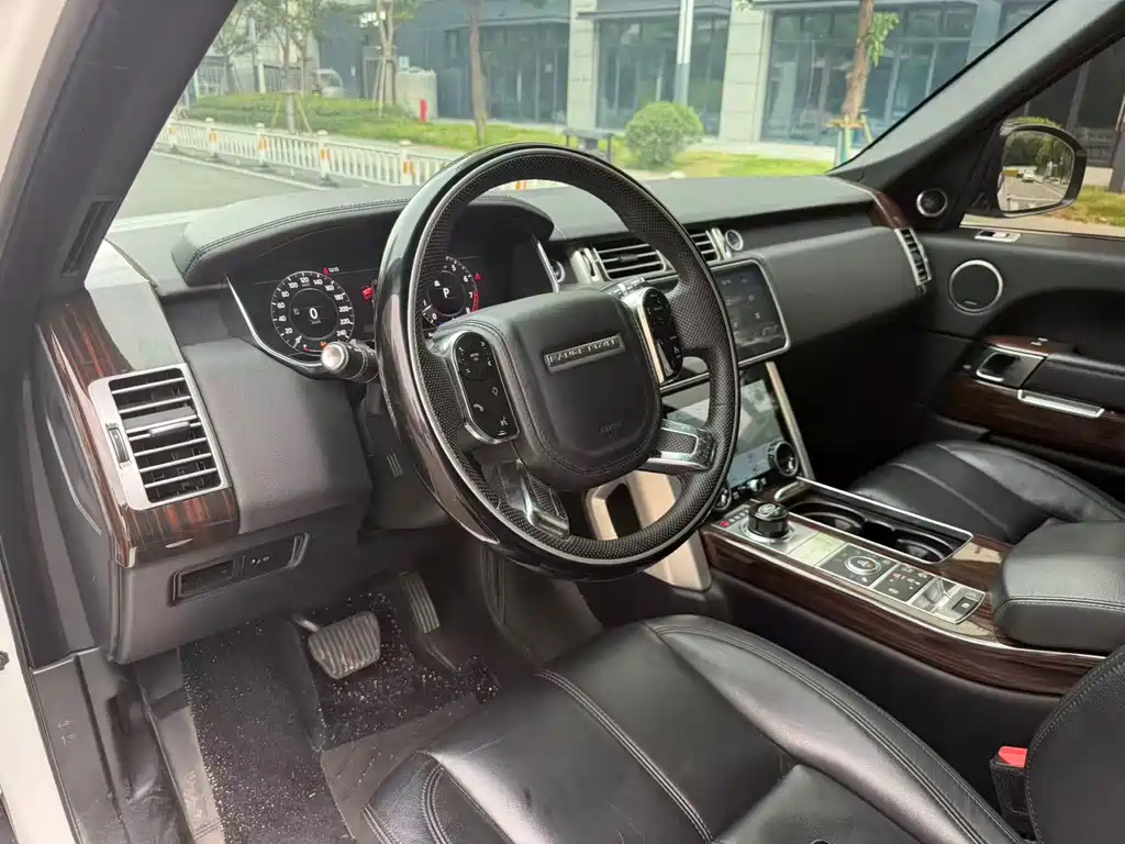 Land Rover Range Rover 2016 — фото 12