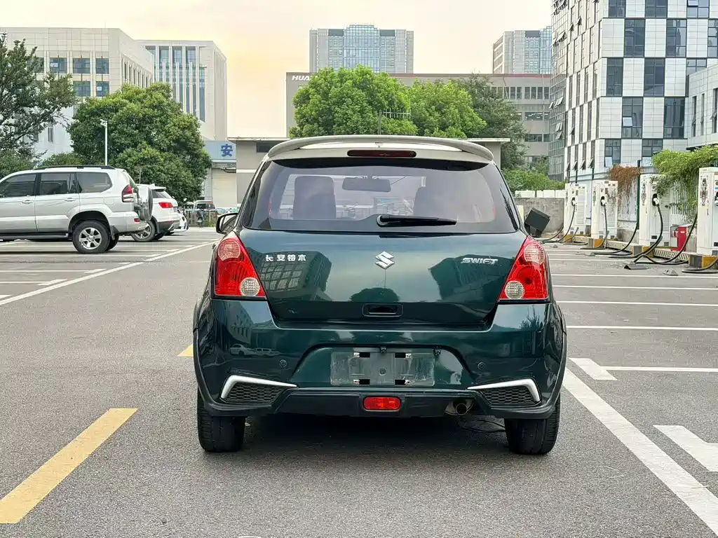 Suzuki Swift 2018 — фото 5