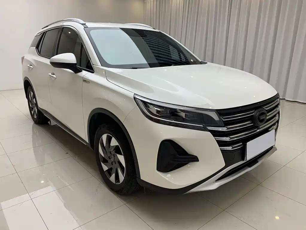 GAC Trumpchi GS4 2022 — фото 3