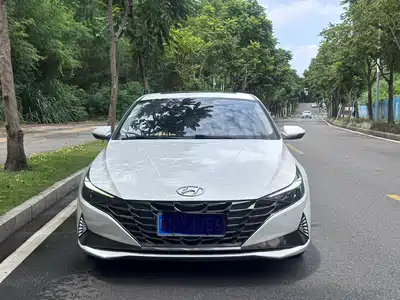 Hyundai Elantra 2021
