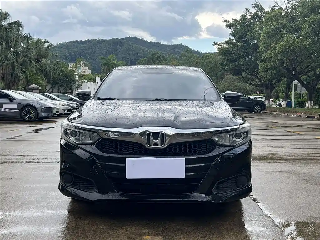 Honda Crider 2019