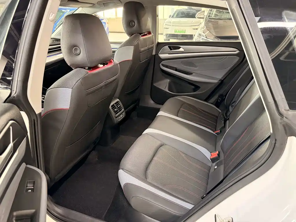 Volkswagen Lamando 2023