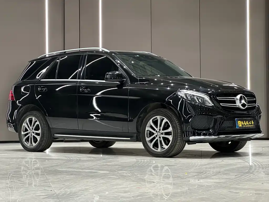 Mercedes-Benz GLE 2016 — фото 3