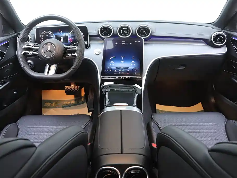 Mercedes-Benz C-Class 2023 — фото 23