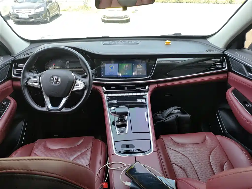 Changan CS85 COUPE 2019 — фото 10
