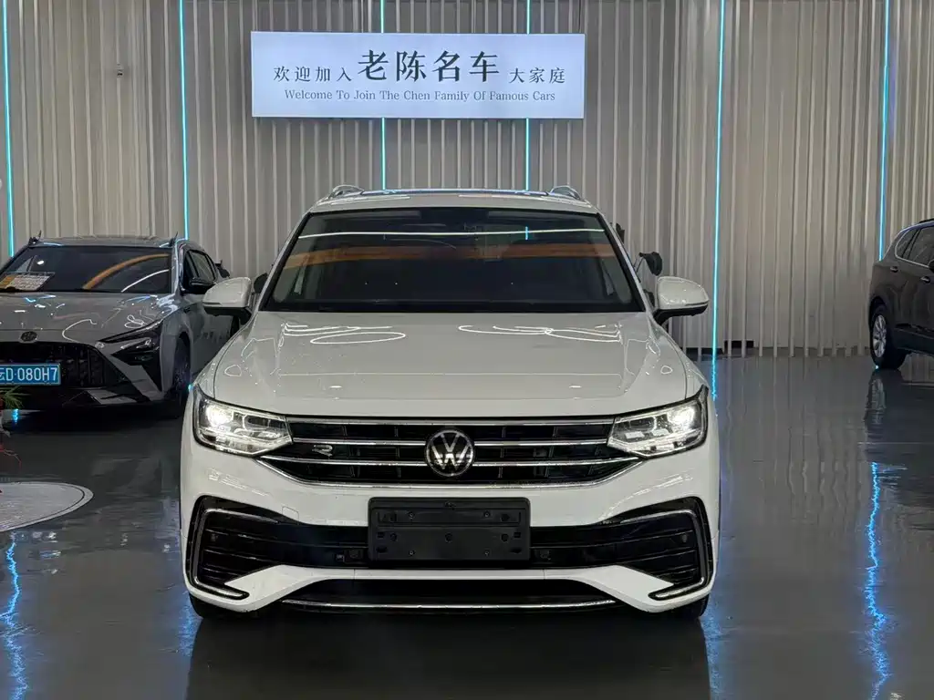 Volkswagen Tiguan L 2024 — фото 2