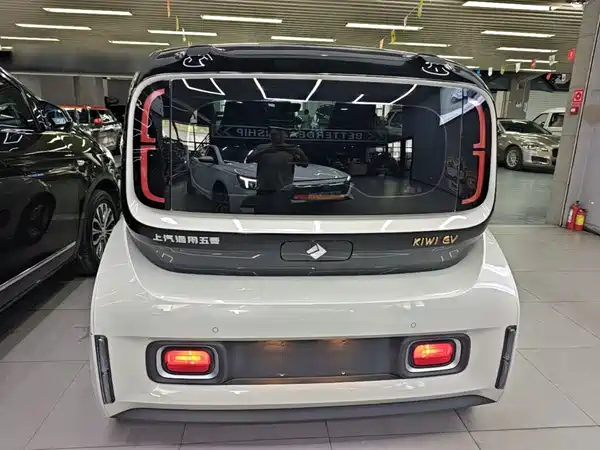Baojun Kiwi EV 2021