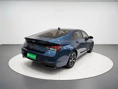 Hyundai Elantra 2021