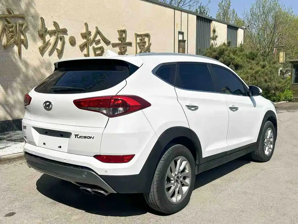 Hyundai Tucson 2017 — фото 6