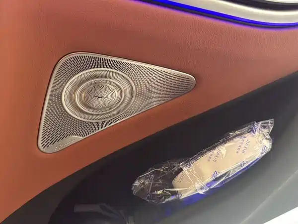 Mercedes-Benz S-Class 2025