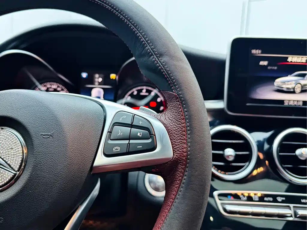 Mercedes-Benz C-Class 2018 — фото 22