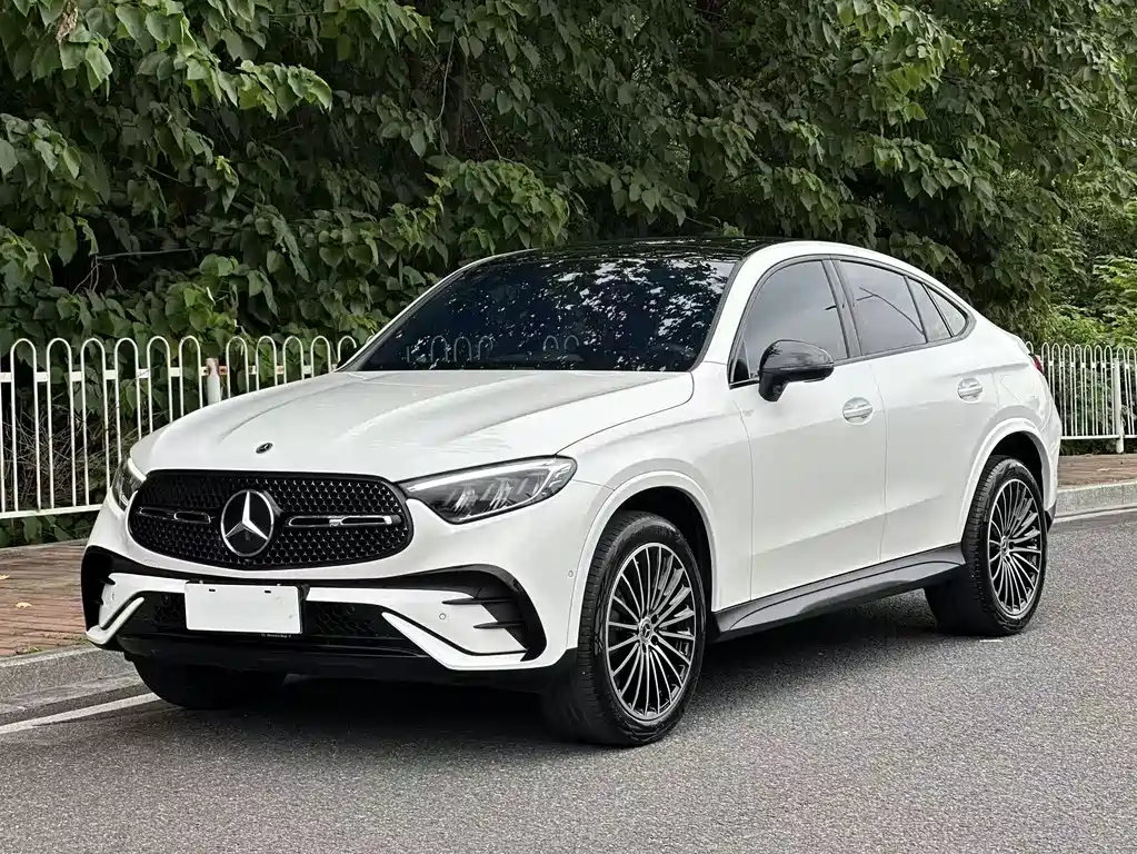 Mercedes-Benz GLC Coupe 2024 — фото 1
