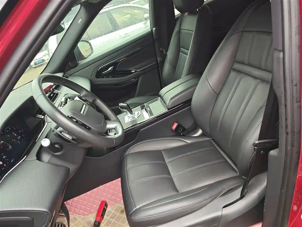 Land Rover Evoque 2021 — фото 11