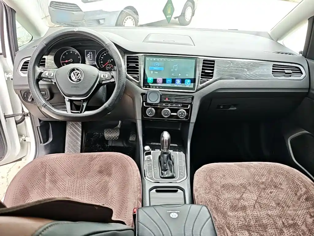 Volkswagen Golf Jialu 2016 — фото 10