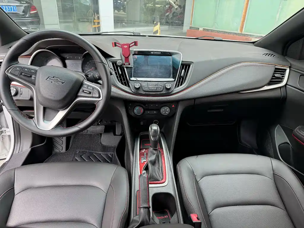 Chevrolet Cruze 2019 — фото 11