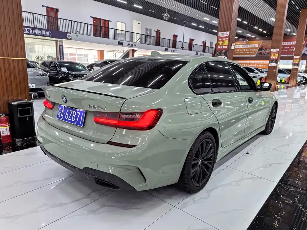 BMW 3 Series 2020