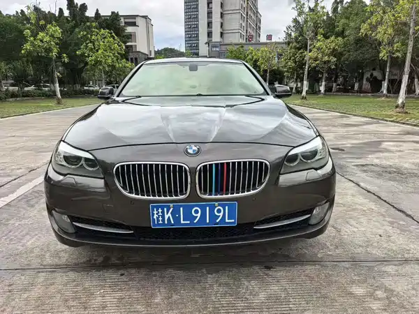 BMW 5 Series 2012