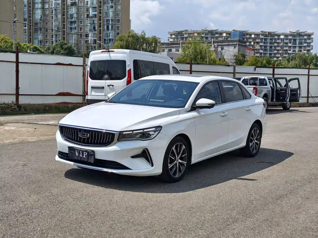 Geely Emgrand 2022 — фото 17