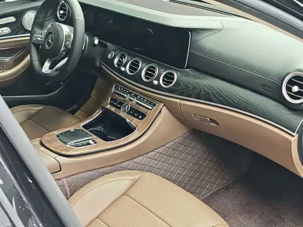 Mercedes-Benz E-Class 2019