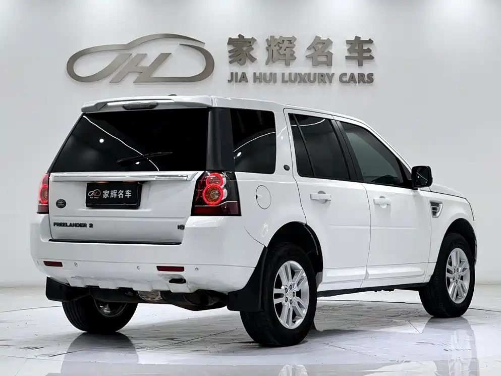 Land Rover Freelander 2 2013 — фото 7