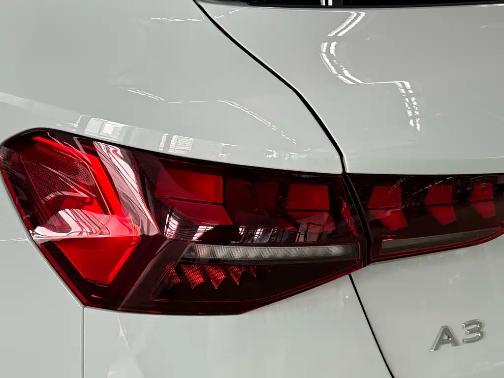 Audi A3 2026 — фото 11