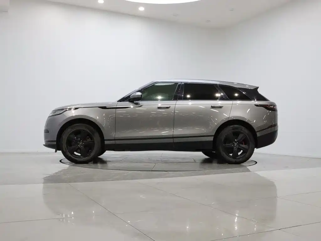 Land Rover Range Rover Velar 2023 — фото 8