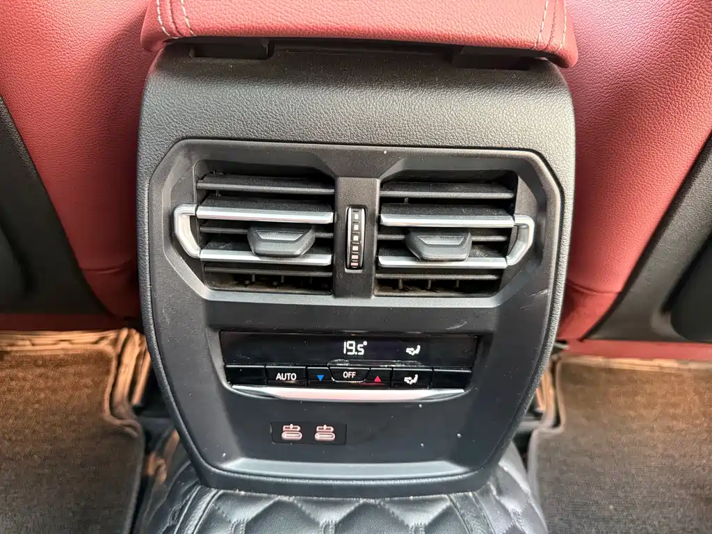 BMW 3 Series 2021 — фото 14