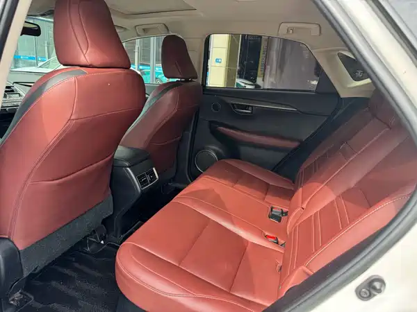 Lexus NX 2017